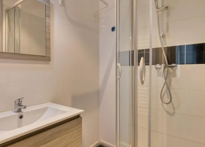 Le Thibaut Renove Au Coeur De