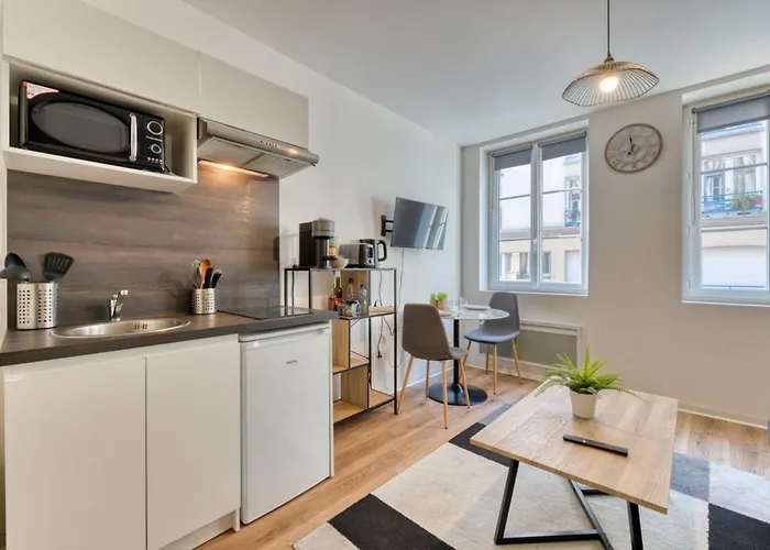 Apartment Le Thibaut Renove Au Coeur De Rouen